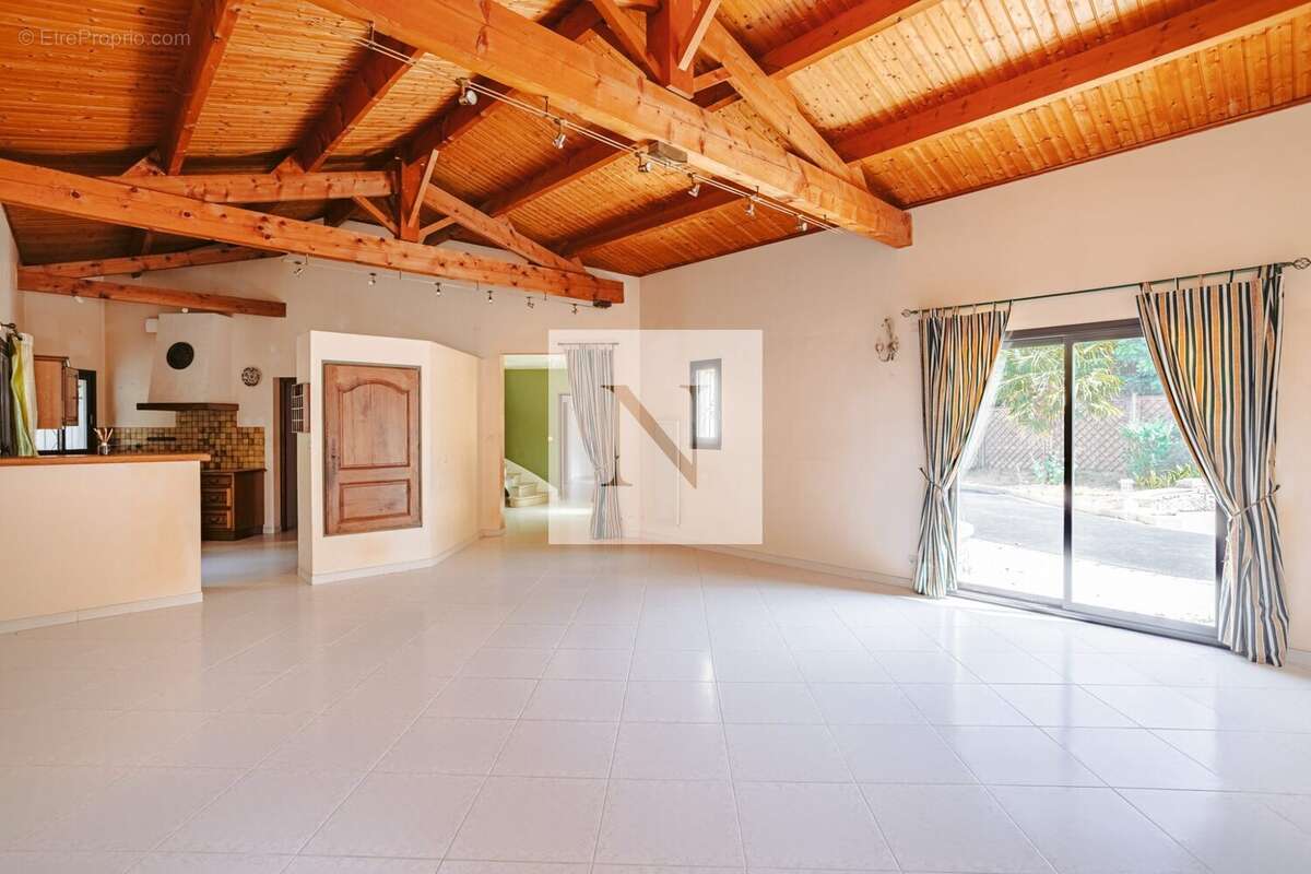 Maison 200 m² à Lagord  - photo 4