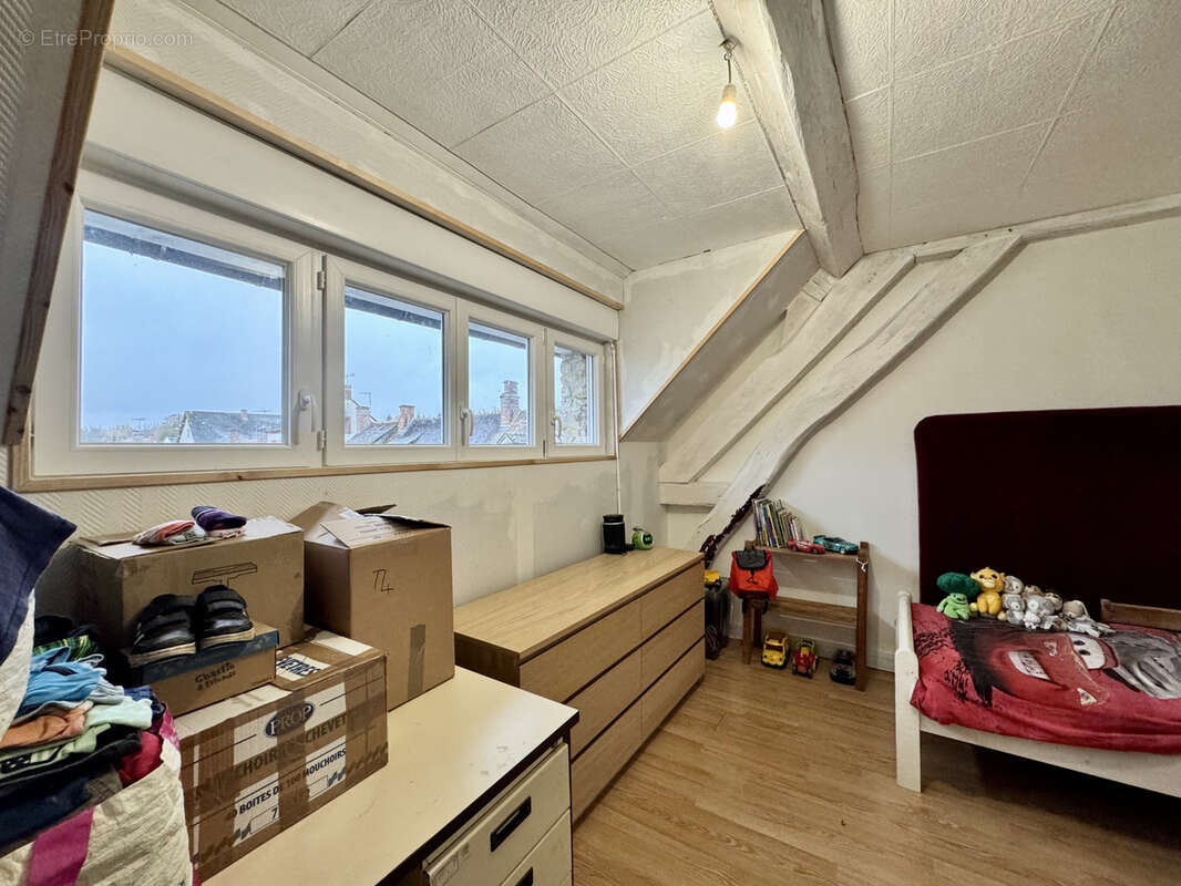 Maison à LA BUSSIERE