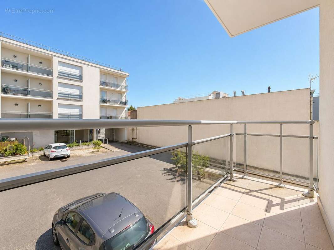 Appartement à SAVIGNY-SUR-ORGE