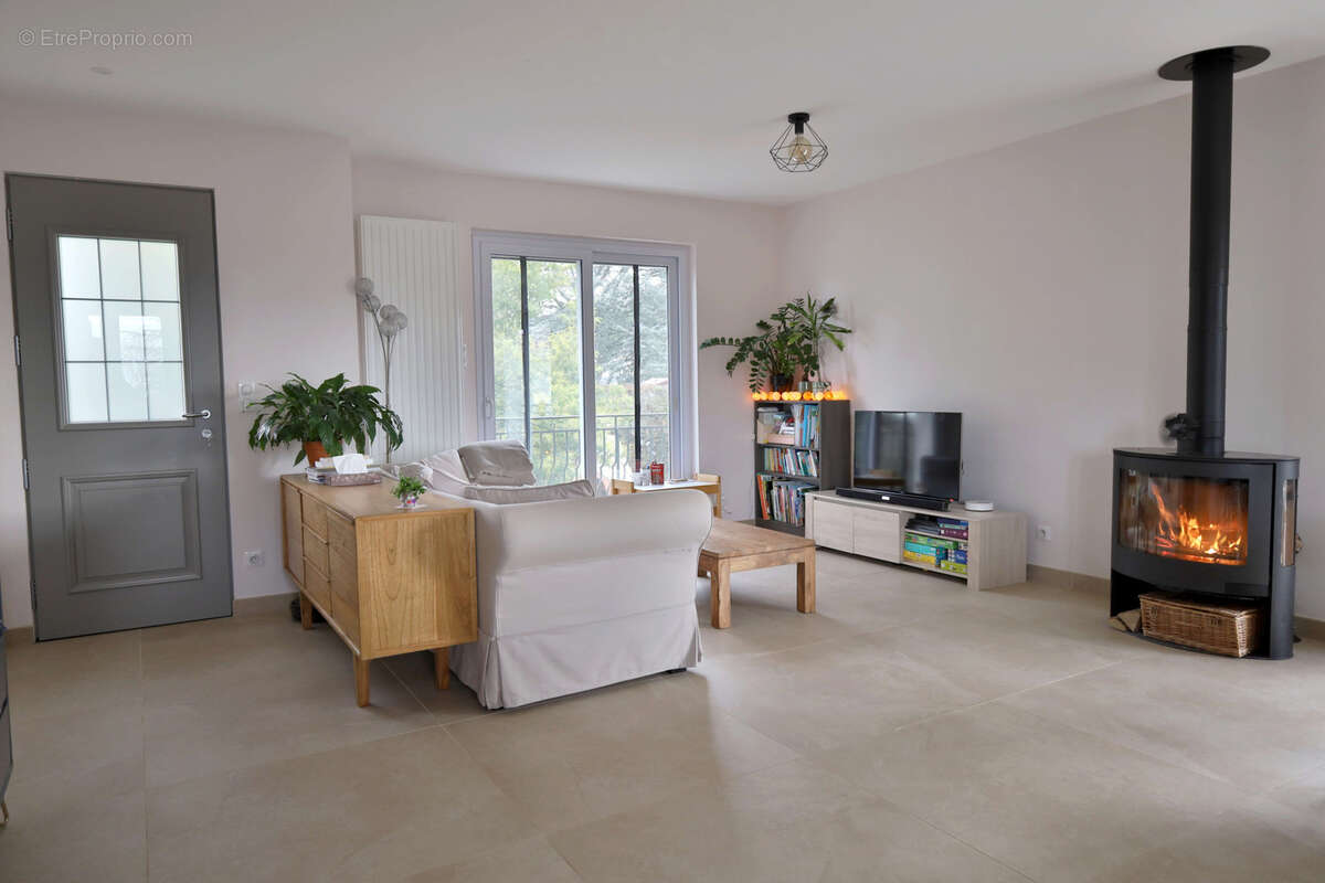 Maison à SAINT-JUST-CHALEYSSIN