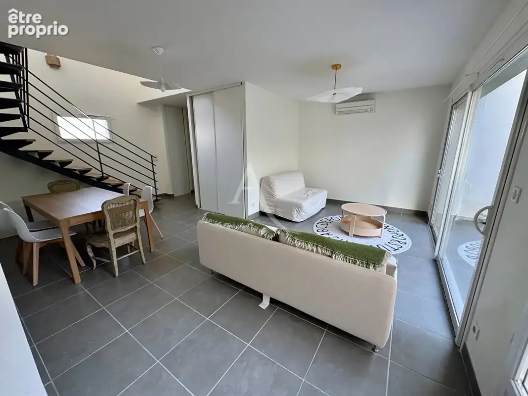 Maison Nimes 4 pièce(s) 90.79 m2 - photo 2