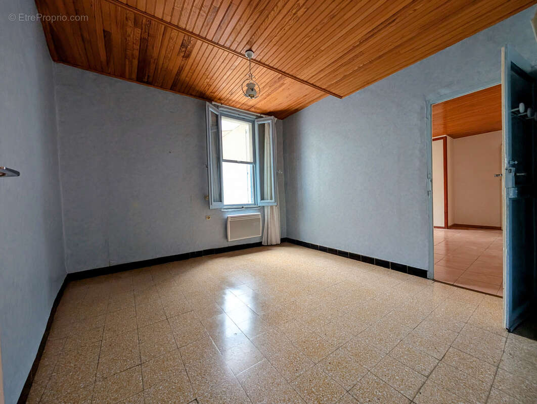 Maison à VILLEVEYRAC