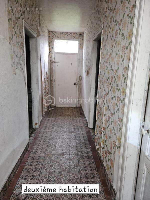 Maison à MAILLY-MAILLET