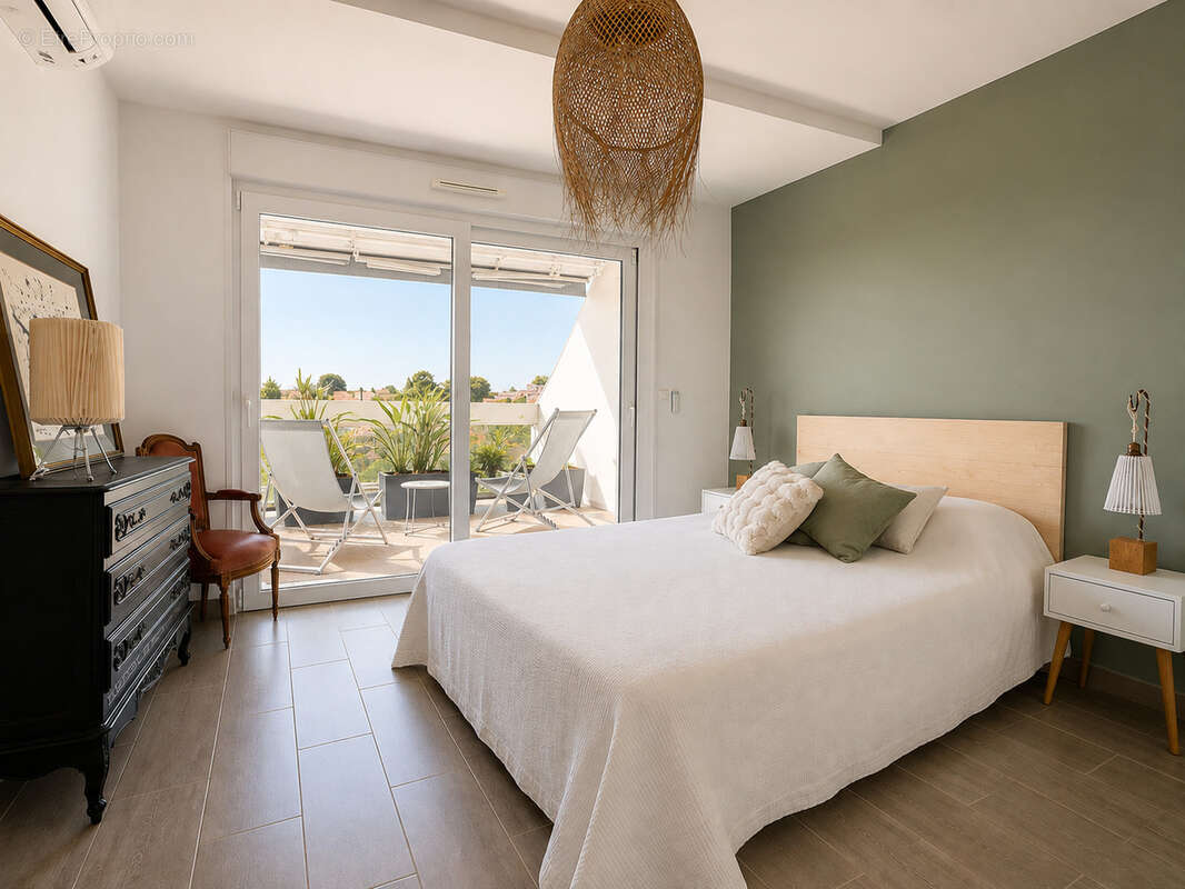 ROQUEBRUNE-CAP-MARTIN   LE HAMEAU   Superbe 3 pièces avec terrasse, vue mer et montagnes, résidence récente av - photo 10