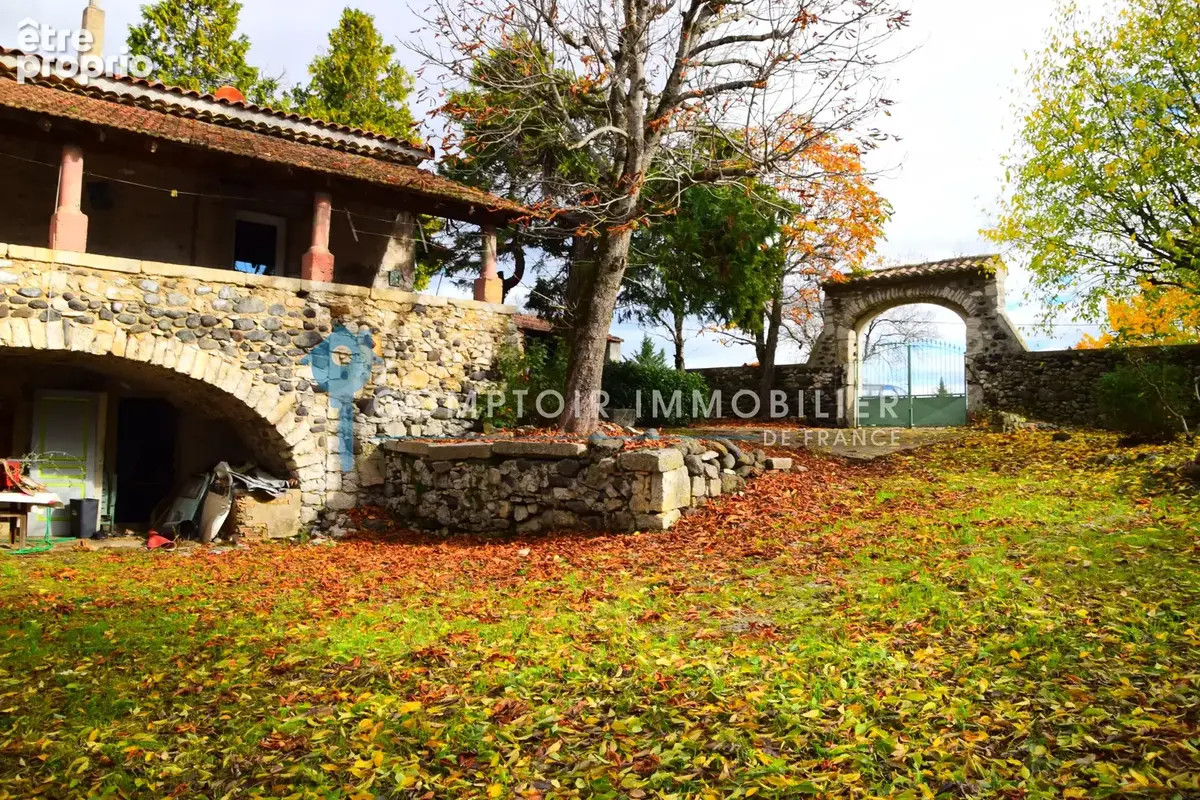 Dépt. 07 - A VENDRE à LAVILLEDIEU - Maison ancienne en pierres de 130  m2 env. + 150 m2 + terrain constructibl - photo 16