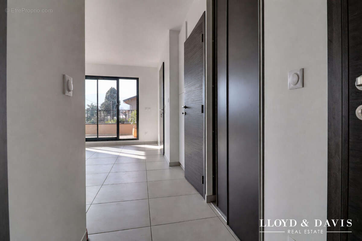 Appartement à BASSENS