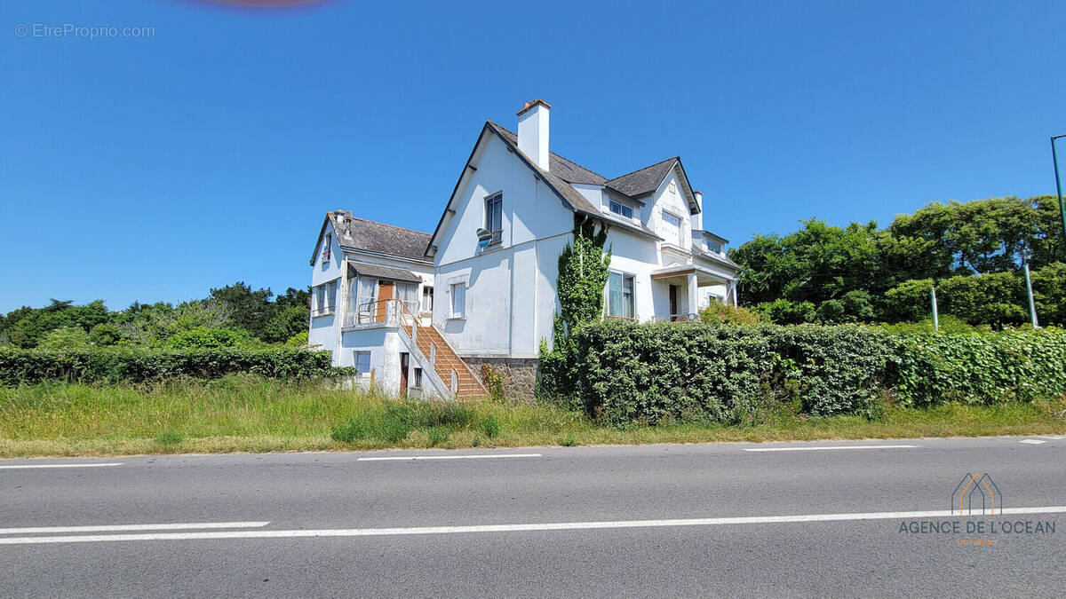 Maison à PLOUHARNEL