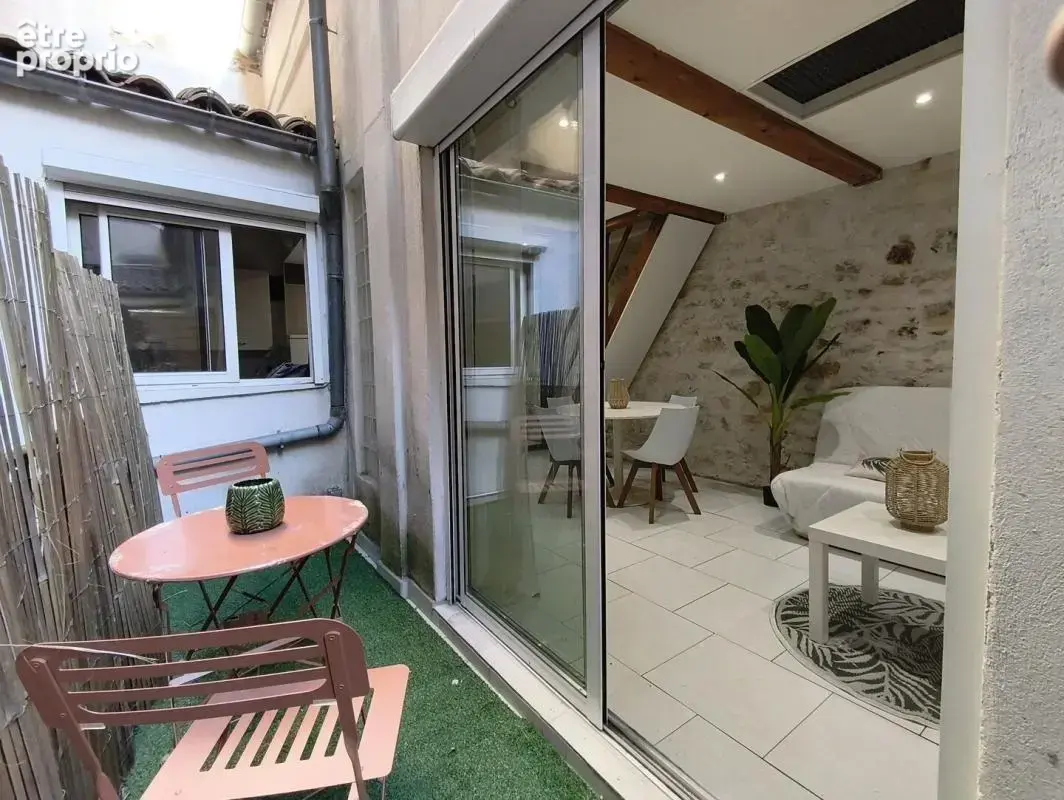 Appartement duplex  T3  avec balcon - proche gare - photo 1