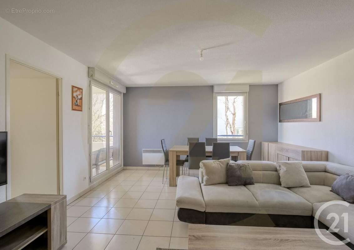 Appartement à L&#039;ISLE-D&#039;ABEAU