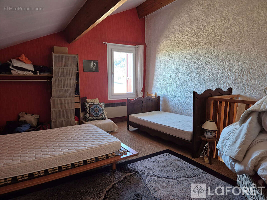 Maison Escaro avec jardin et dépendance - photo 17