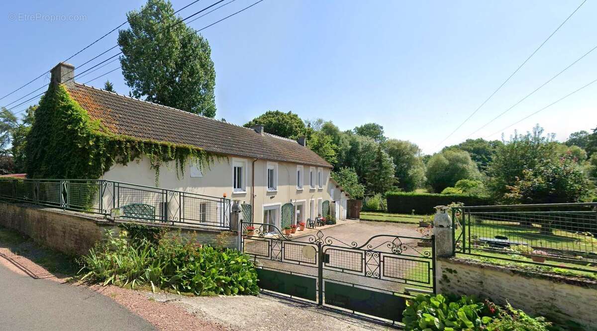 Maison à AIRAN