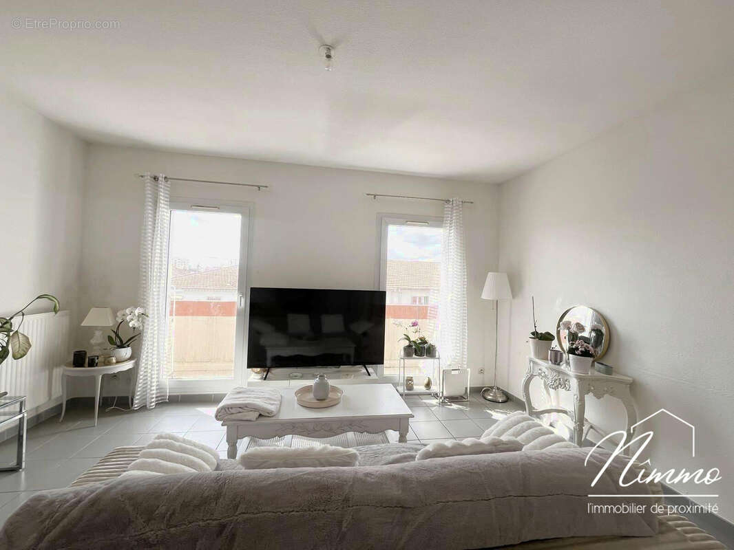 Appartement à NIMES