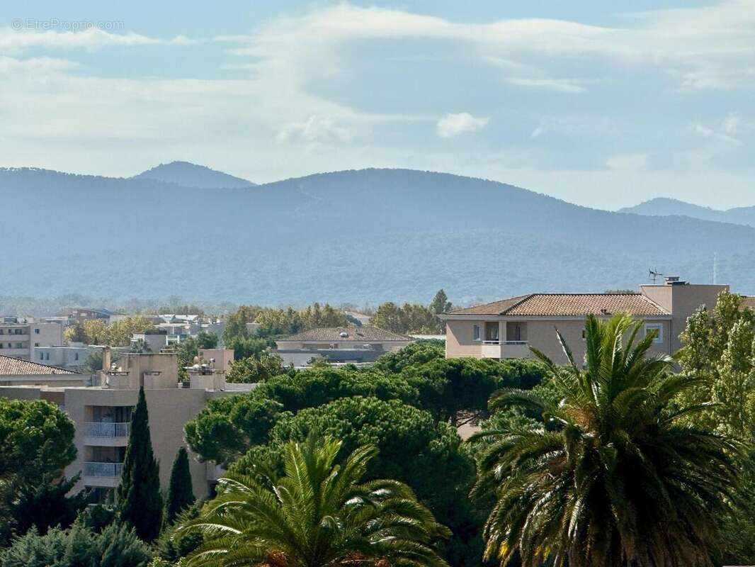 Photo 2 - Appartement à FREJUS