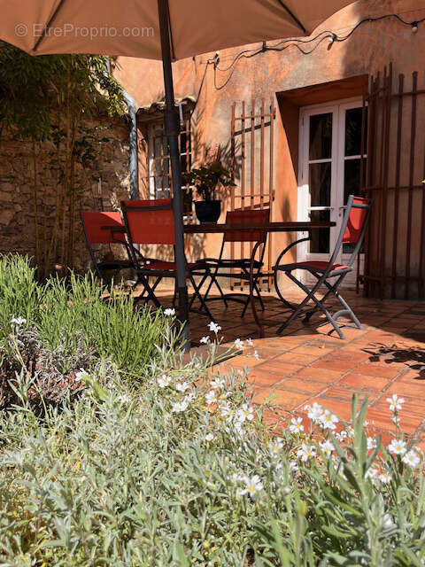 Maison à DURFORT-ET-SAINT-MARTIN-DE-SOSSENAC