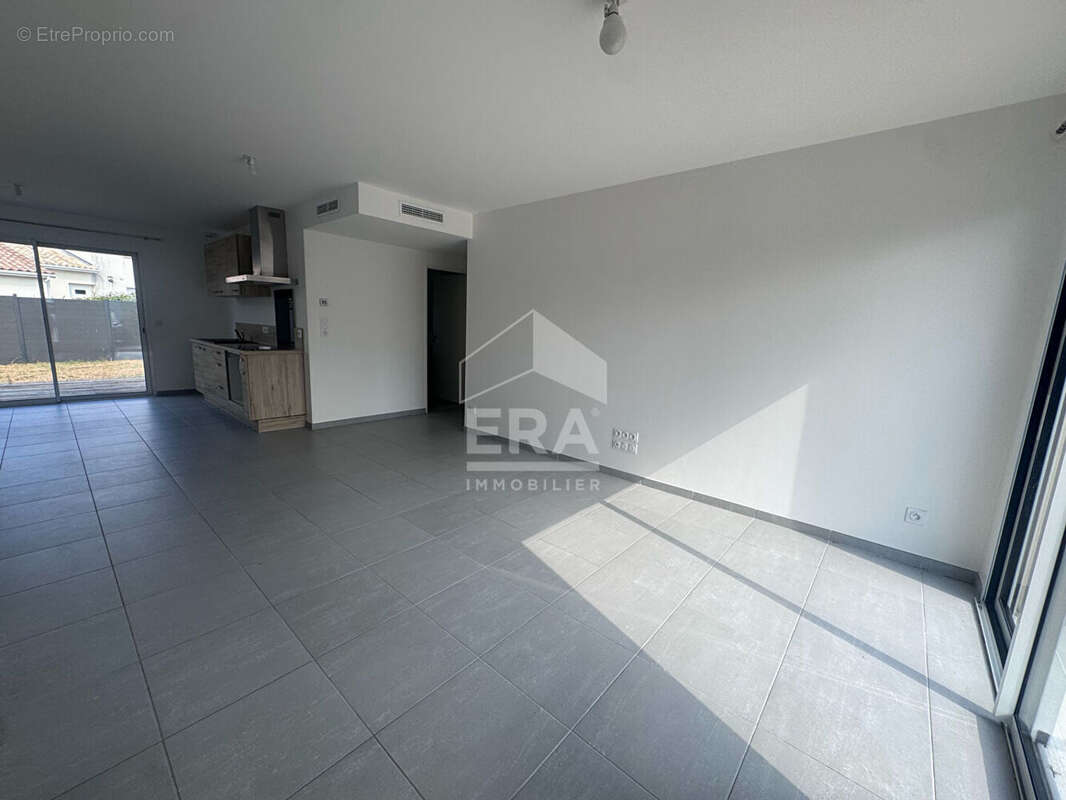 Maison  3 chambres et garage 239 800 - photo 4