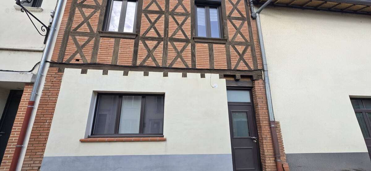 Appartement à VILLENEUVE-TOLOSANE