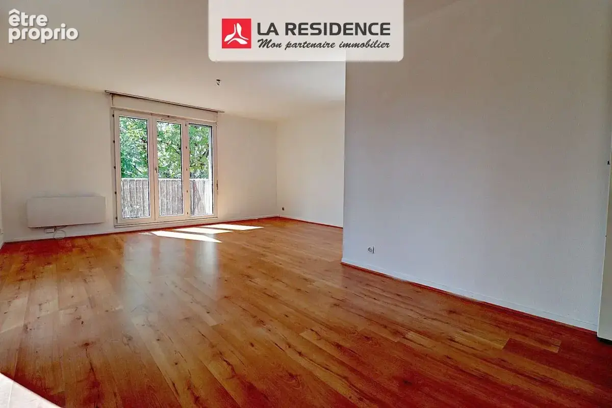 Appartement 3 pièces 75 m² à vendre à Poissy (78300) - photo 2