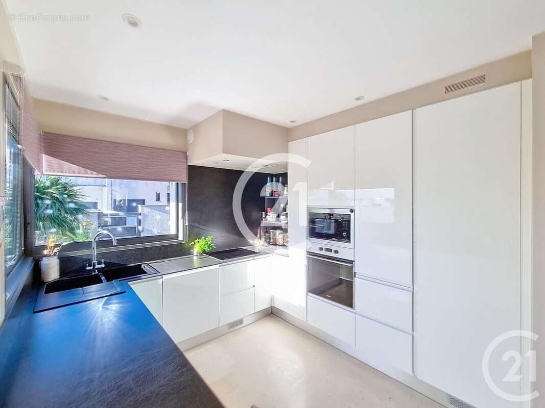 Maison à LATOUR-BAS-ELNE