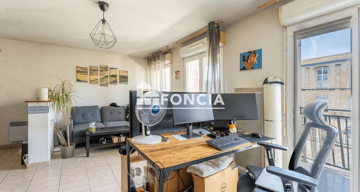 Appartement à BORDEAUX