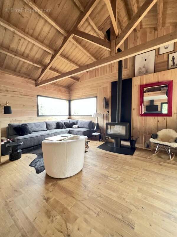 Maison à SAINT-PIERRE-DELS-FORCATS