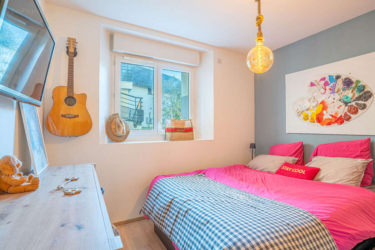 Appartement à POISY