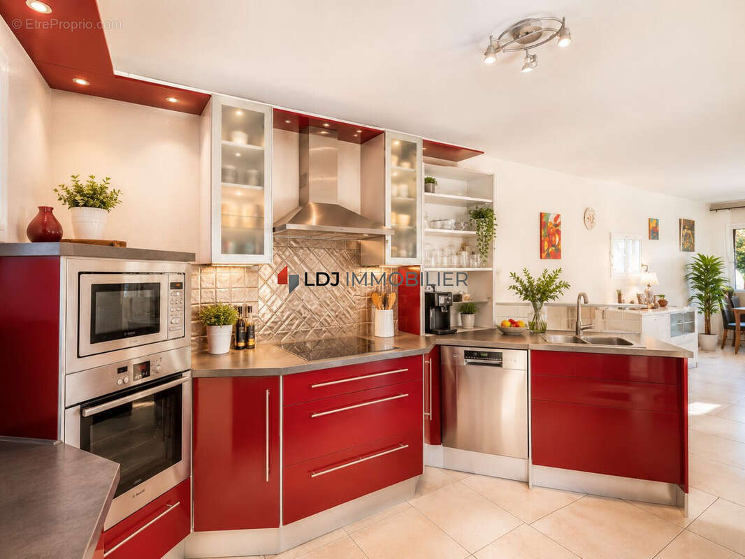 Maison 150 m² à Amelie-Les-Bains-Palalda  - photo 6