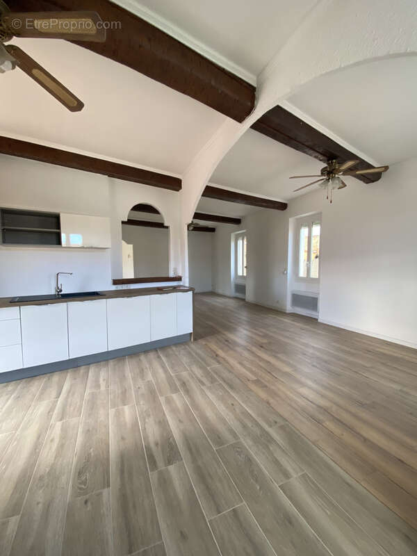 Maison à SAINT-JEAN-LASSEILLE