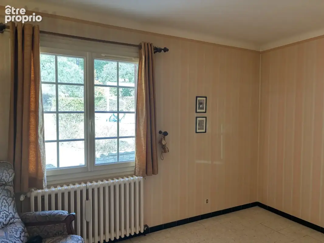 Belle villa traditionelle en colline sur 5500 m2 de terrain - photo 11
