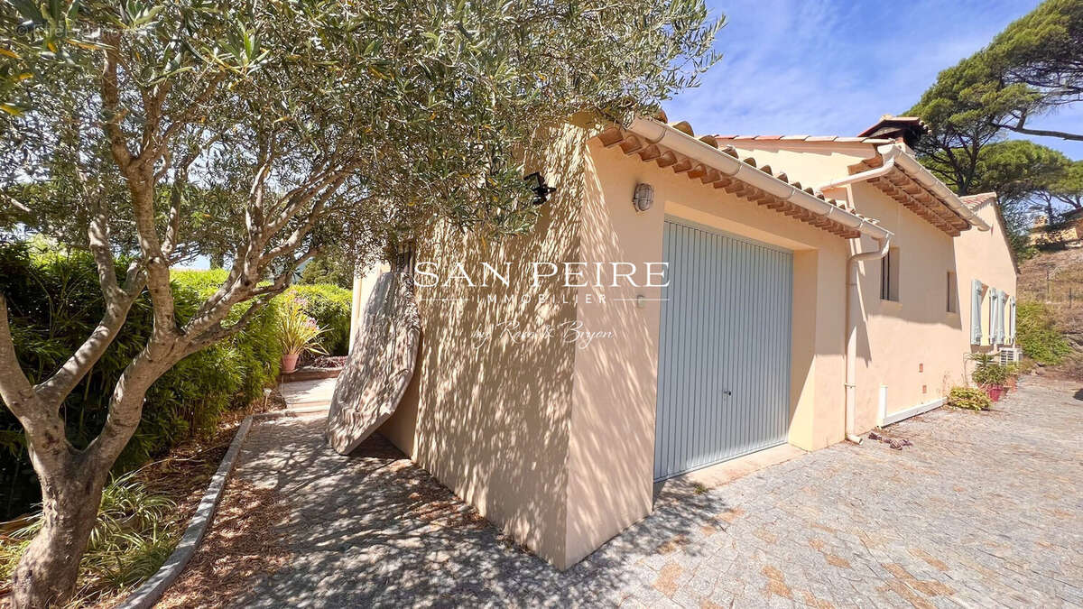 Maison 120 m² à Sainte-Maxime  - photo 4