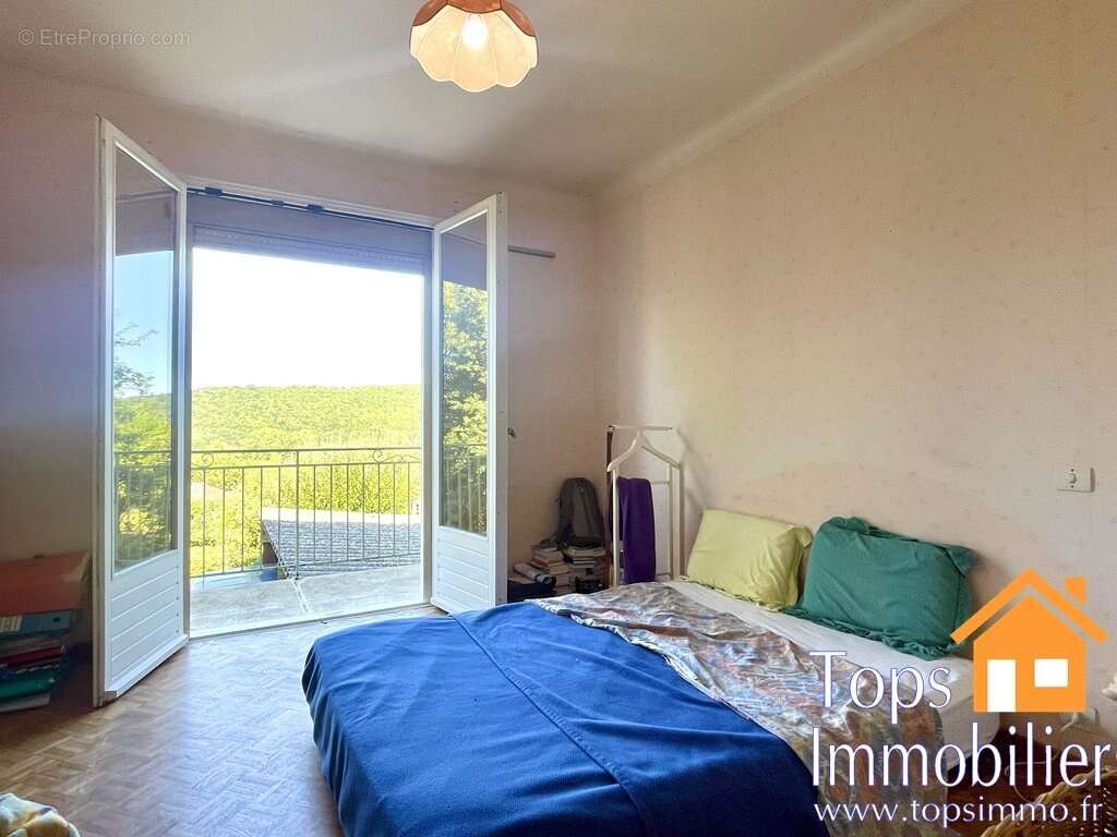 Maison à VILLEFRANCHE-DE-ROUERGUE