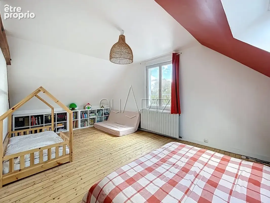 Belle meulière familiale en centre ville - photo 14