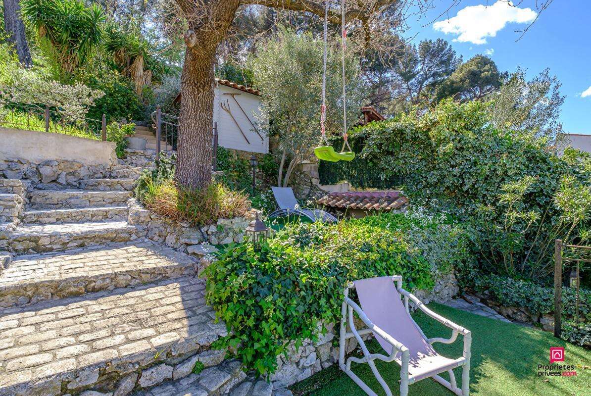 Maison à MARSEILLE-11E