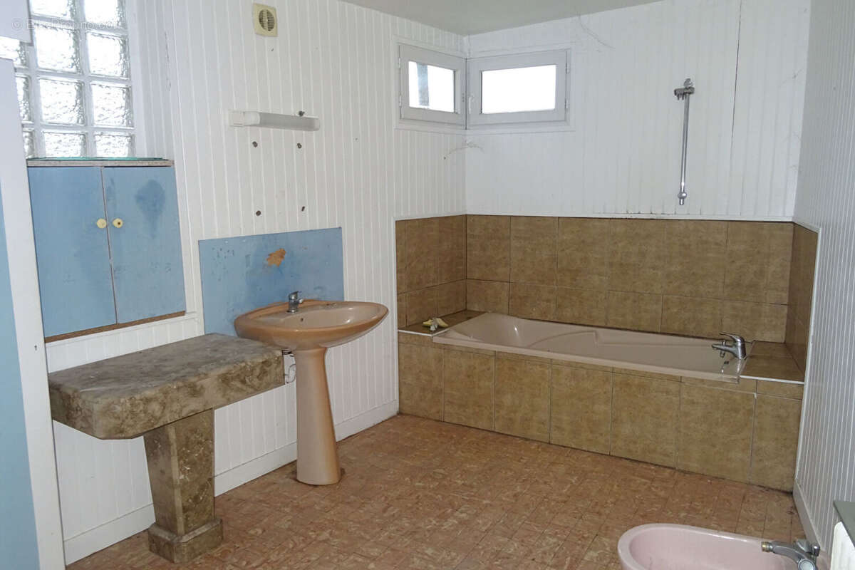 Maison à LA FERTE-BERNARD