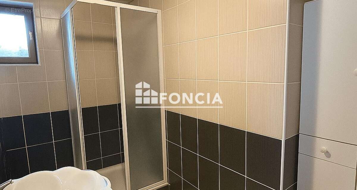 Appartement à VILLARD-BONNOT