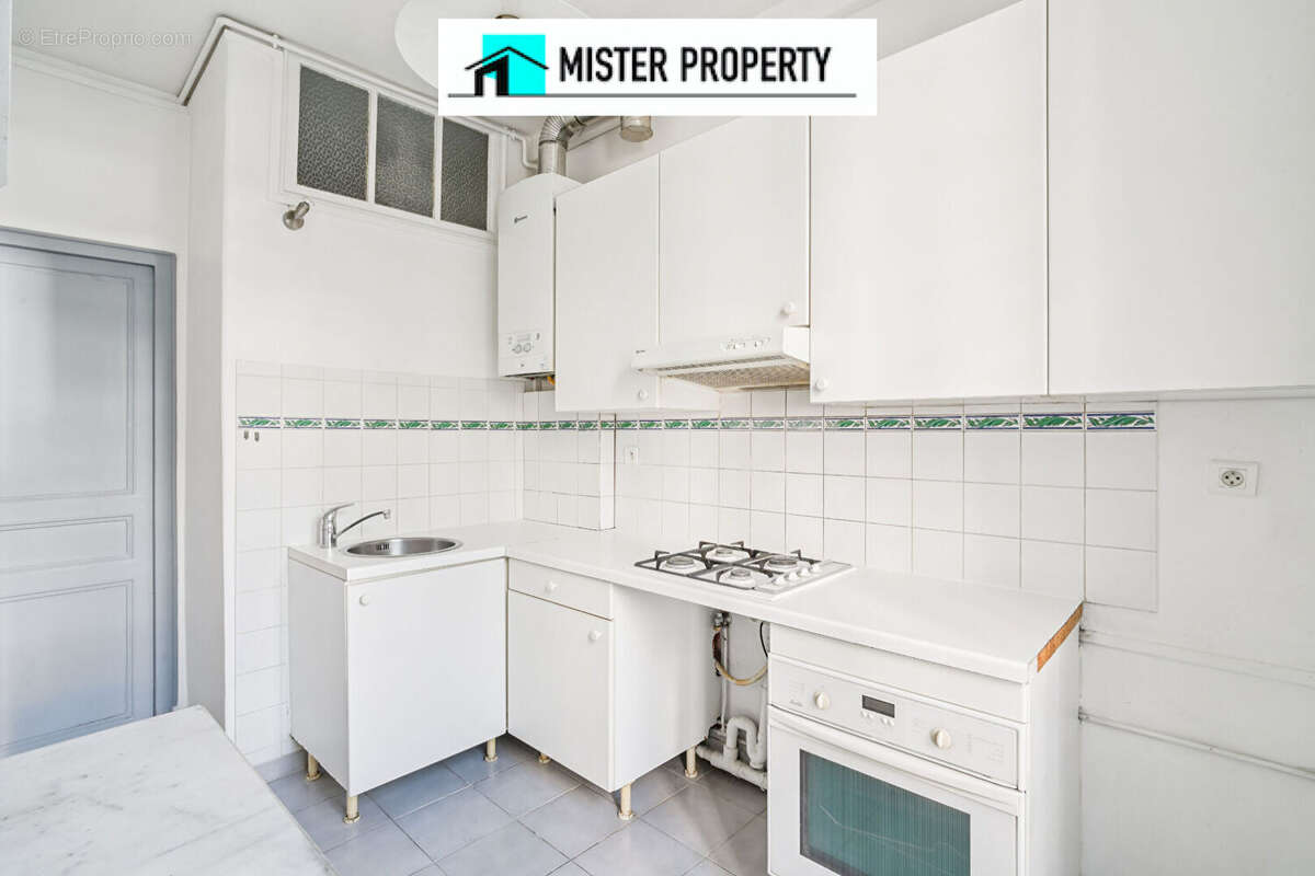 Appartement à LEVALLOIS-PERRET