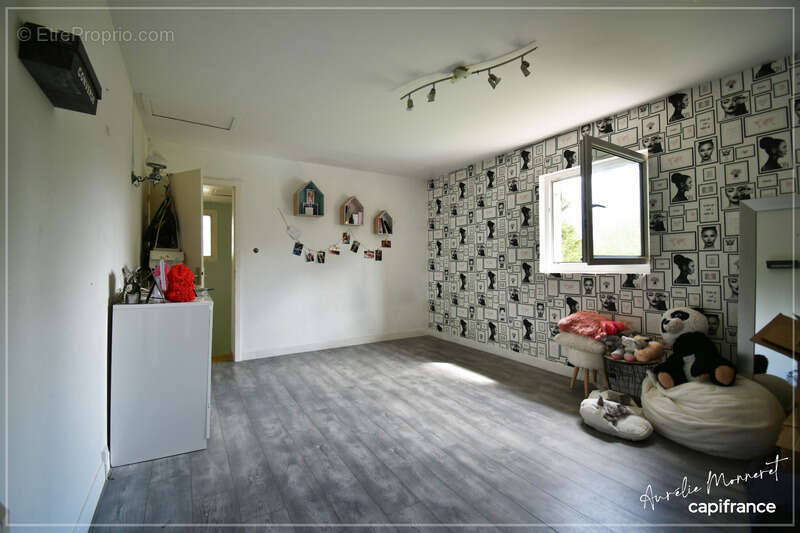 Maison à EPINEUIL-LE-FLEURIEL