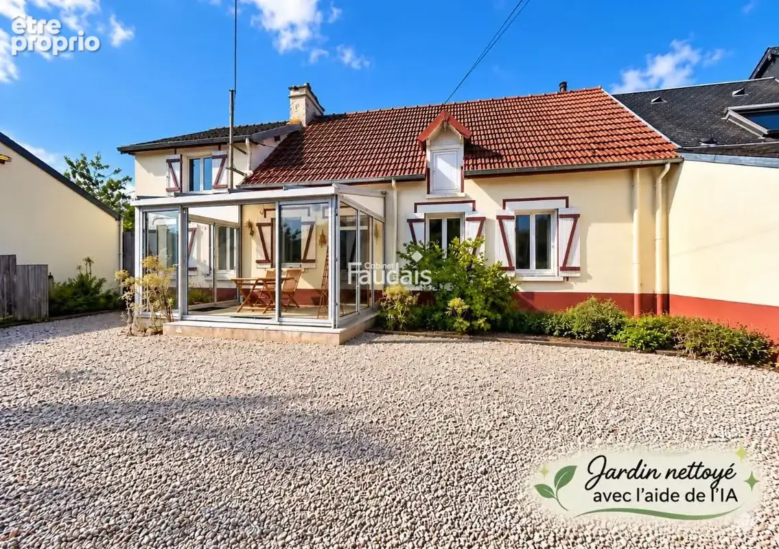 Maison à HOUTTEVILLE