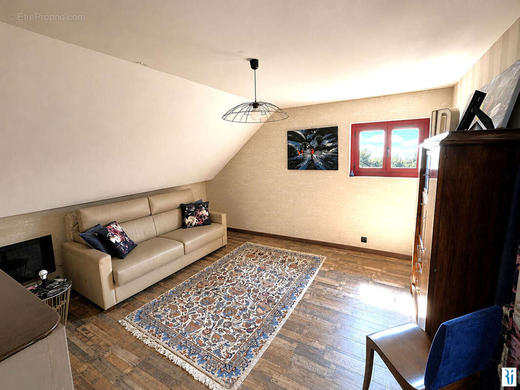 Maison 142 m² à Bonsecours  - photo 12