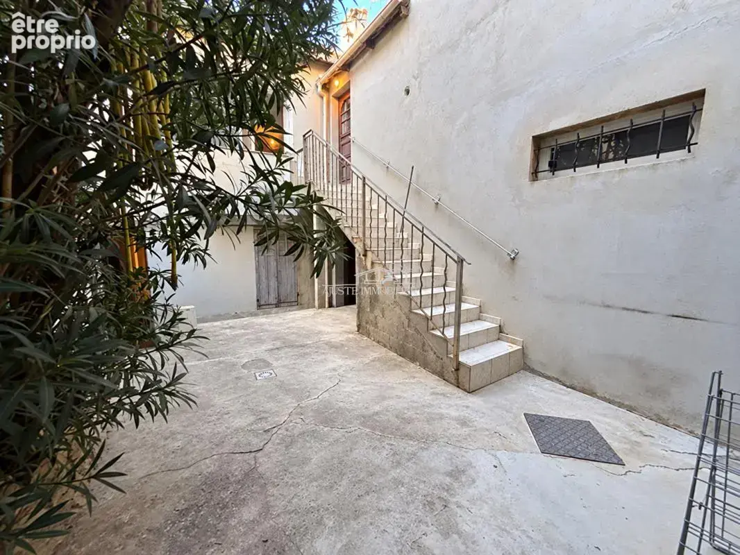 Maison Marseille 7 pièces 181 m2 - photo 2