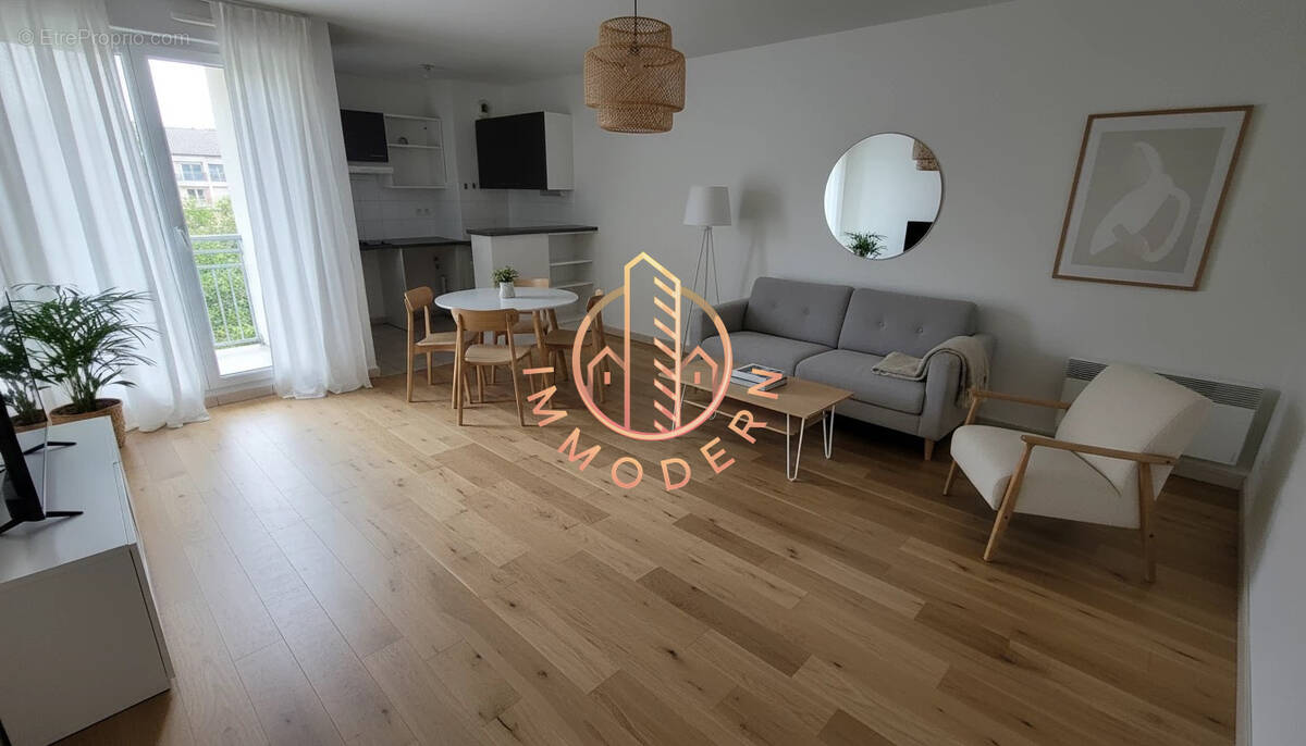 Appartement à AVION