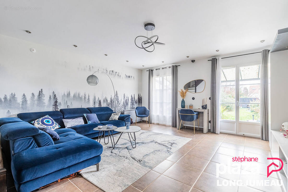 Maison à LONGJUMEAU