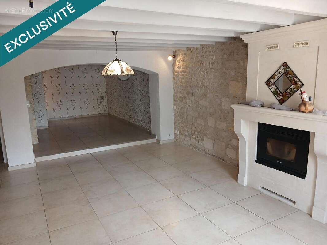 Photo 4 - Maison à JAZENNES