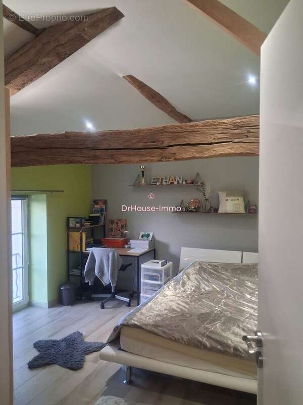 Maison à NEUVILLE-DE-POITOU