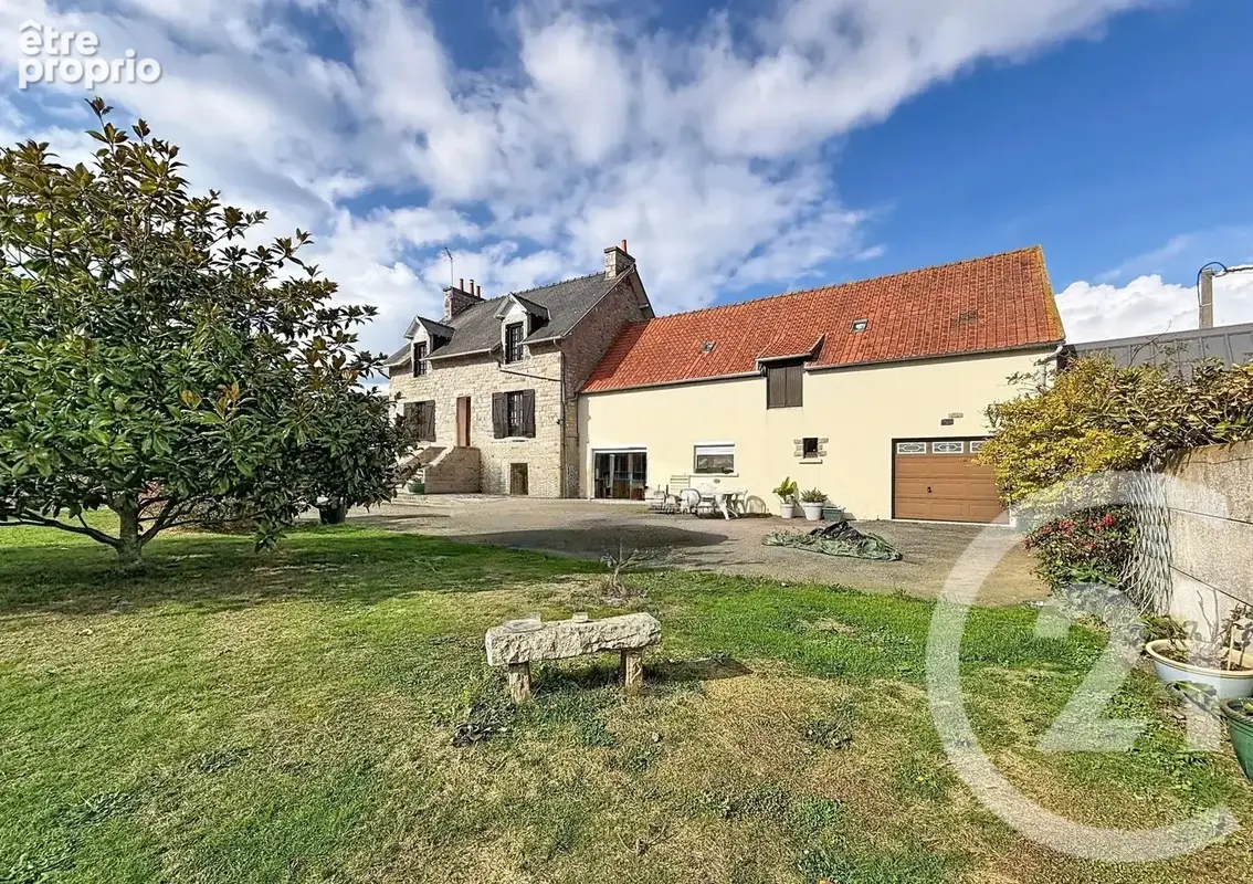 Maison 8 pièces 207 m² à vendre à Erquy (22430) - photo 1