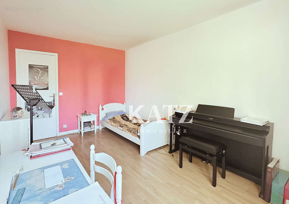 Appartement à RUEIL-MALMAISON