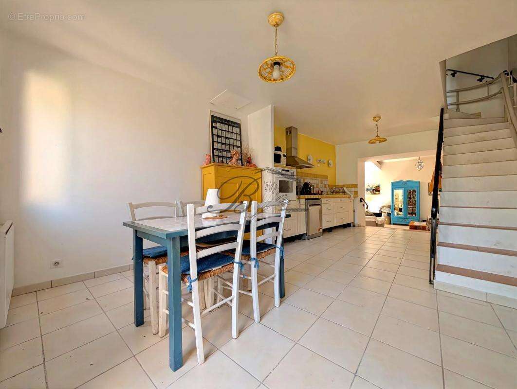 Maison à LA BASTIDONNE