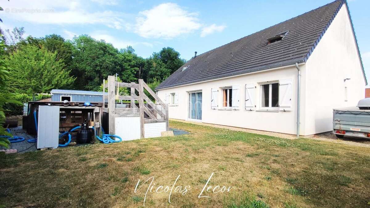 Maison familiale 7 pièces – 145 m² habitables sur terrain de 1 010 m² - photo 13
