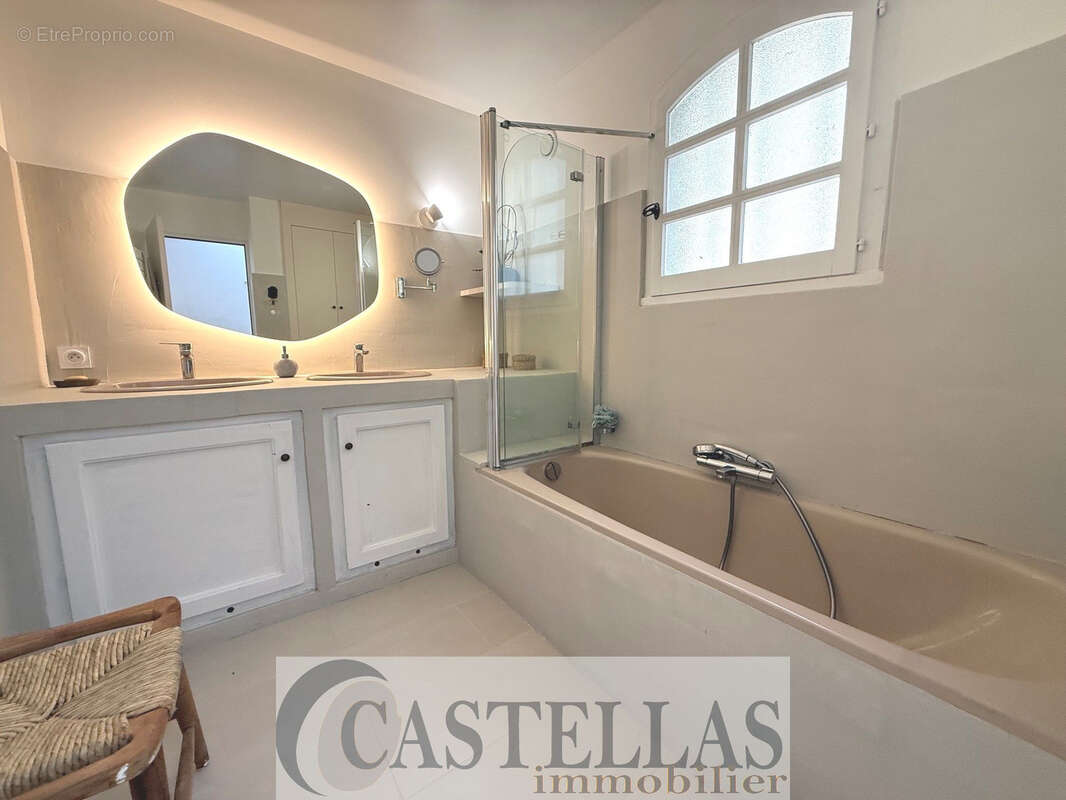 Carnoux en provence - villa type 4 quartier des barles - photo 6