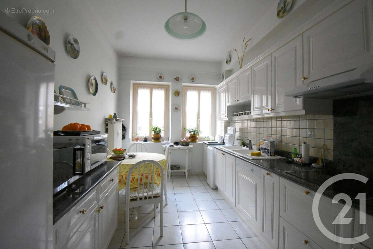 Appartement à VICHY