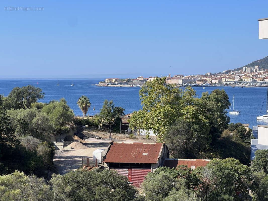 Appartement à AJACCIO